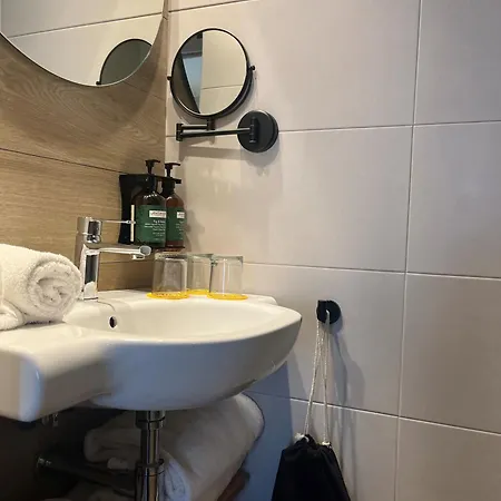 Voco - By Ihg 3* בילבאו