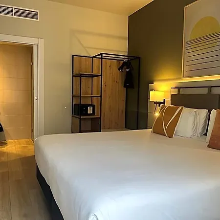 Voco - By Ihg Hotel 3*
