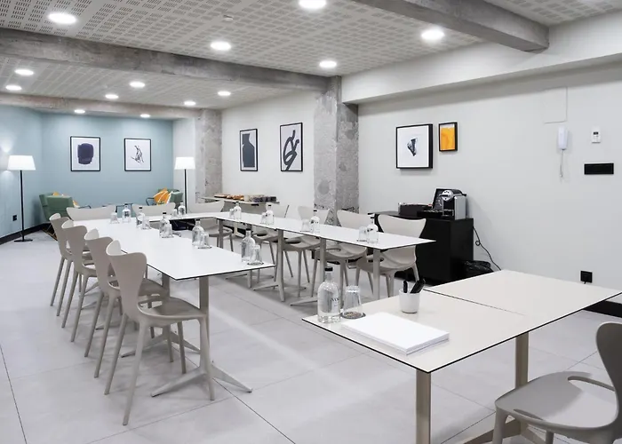 Voco - By Ihg Hotel 3*