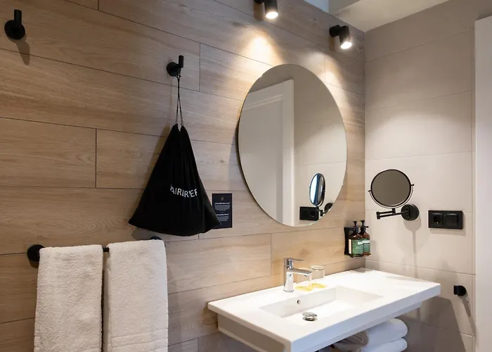 Voco - By Ihg Hotel Bilbao